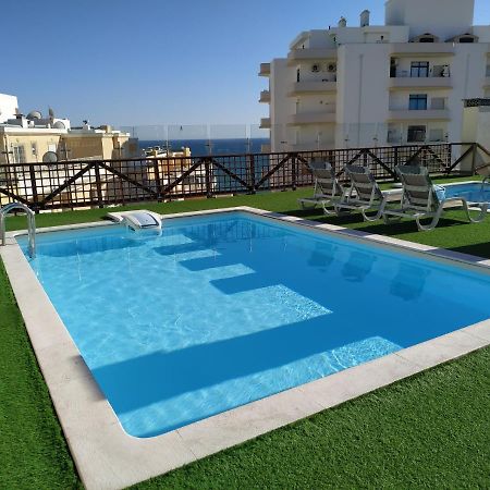 شقة Ocean Breeze - Terrace Pools Armação de Pêra المظهر الخارجي الصورة